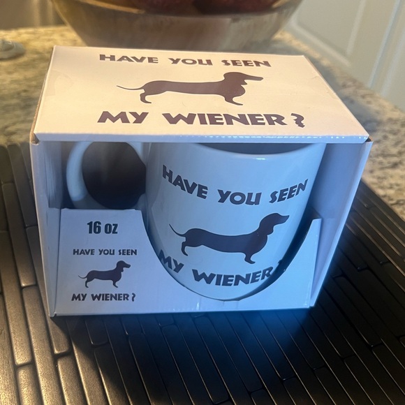 New in box Have you seen my Winer mug coffee cup - Picture 2 of 4